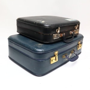 The Navy Entrepreneur Carryon  Steamer Luggage Dark Blue Suitcase