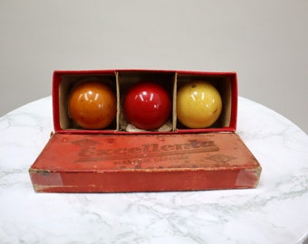 Set with three original match billiard balls in original packaging.