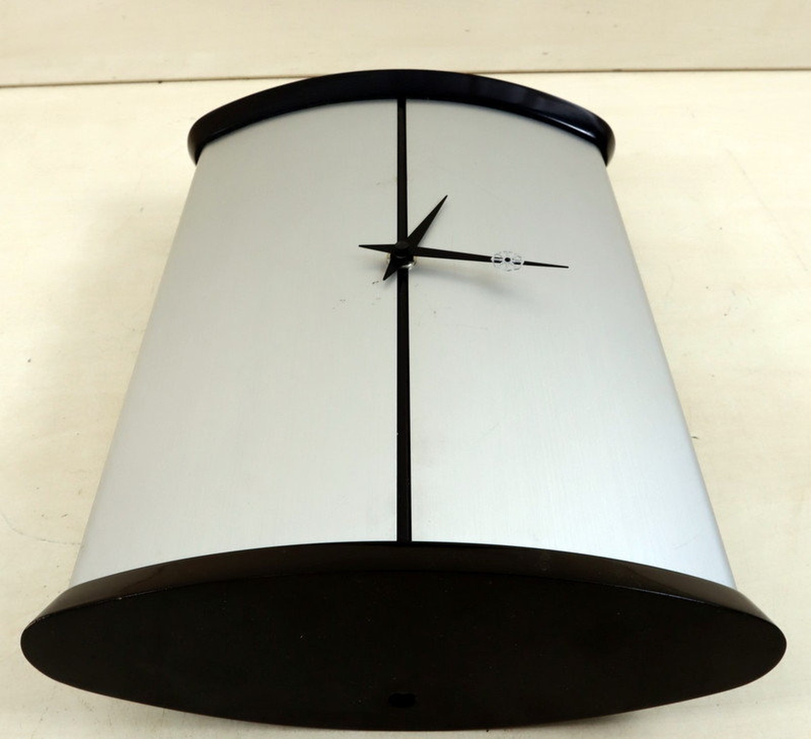 Modern Table Clock on Battery. Etsy UK