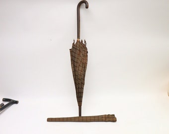 Parapluie vintage avec manche en bois