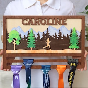Medal Display Running Marathon, Custom Medal Holder, Gifts for Runners, Medal Hanger, Race Medal Holder, Gift for him, Birthday Gift