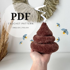 Puede incluir: Patrón de crochet PDF para un juguete de emoji de caca de crochet marrón. El patrón está disponible en inglés y polaco.