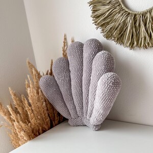 Crochet Pattern Pdf for a Large Shell-shaped Pillow, Nautical Style - Etsy