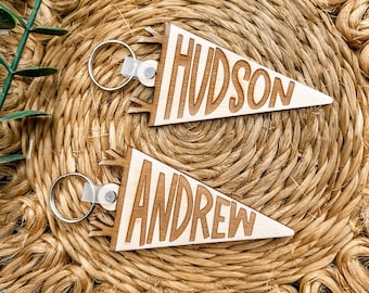 Personalized Pennant Flag Keychain | Engraved Wooden Name Keychain | Custom Retro Pennant Bag Tag | Gift for Kids or Stocking Stuffer