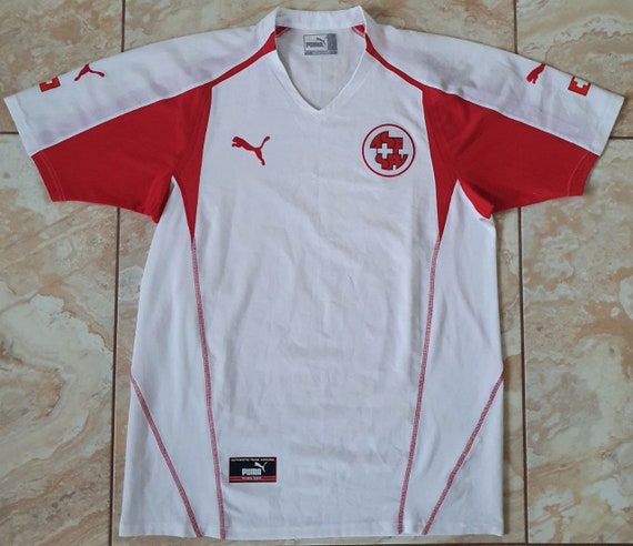 switzerland national football team kit