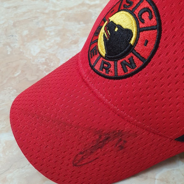 Original Fan Schlittschuh Club Bern Hat Cap Ice Hockey Club SC Bern 2017 Signed Autographed by player Luca Hischier