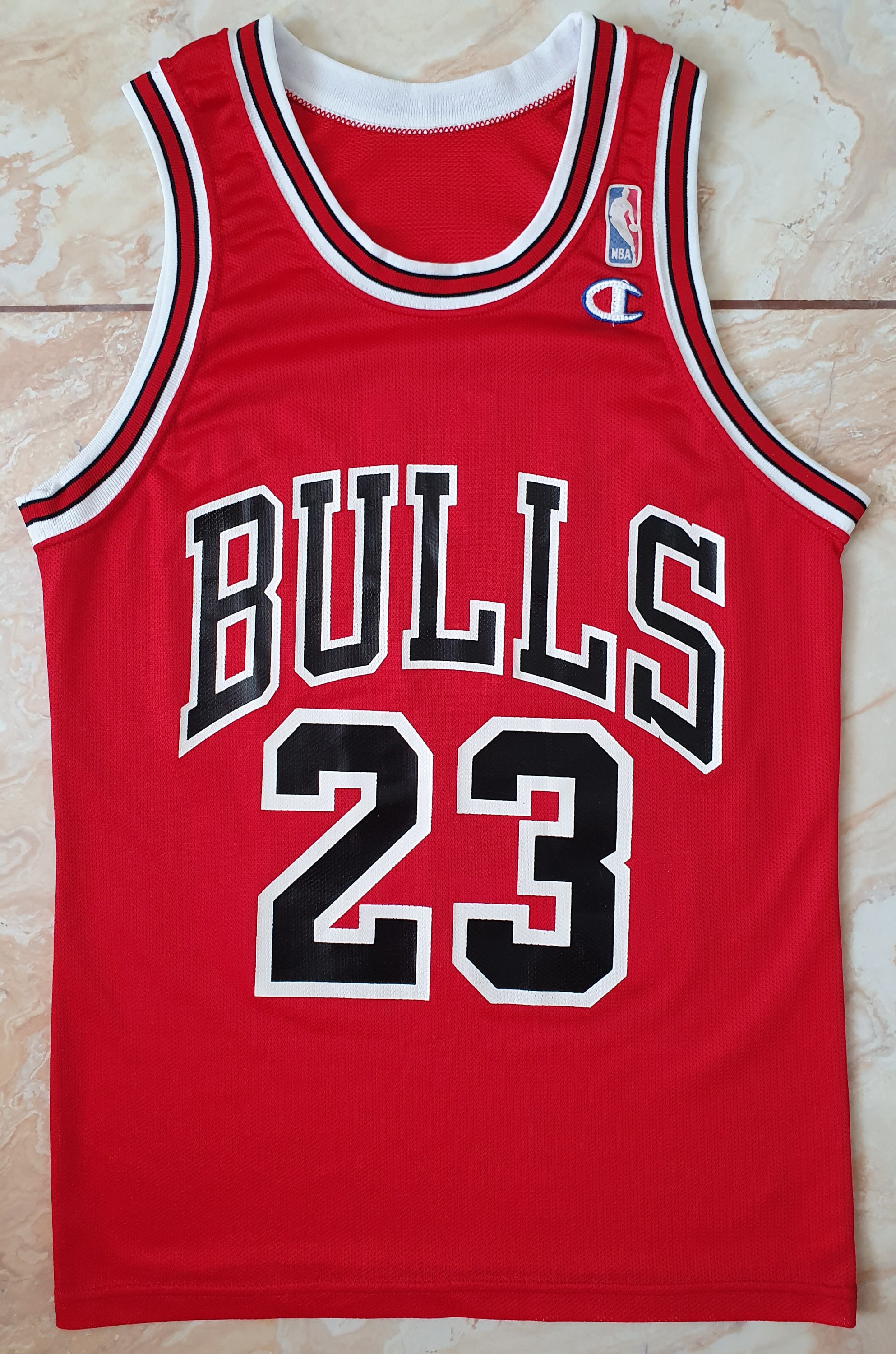 MICHAEL JORDAN #23 Chicago Bulls Pinstripe Champion Europe Jersey Mens  size: L