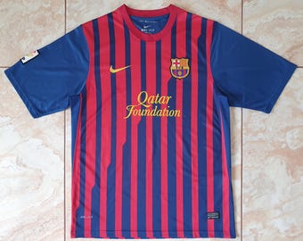 Réplica de la camiseta de fútbol local del Barcelona 2010-2011. Talla: XL-Adulto
