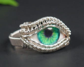 Bague mauvais œil : bijoux gothiques faits main emballés dans du fil métallique
