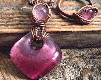 Ensemble pendentif et bague en cuivre emballés dans du fil de fer rustique, bijoux uniques en leur genre