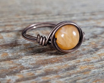 Bague enveloppée de fil de cuivre en cornaline, taille 6