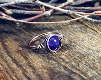 Bague enveloppée de fil d'améthyste, pierre de naissance de février, taille 7,5