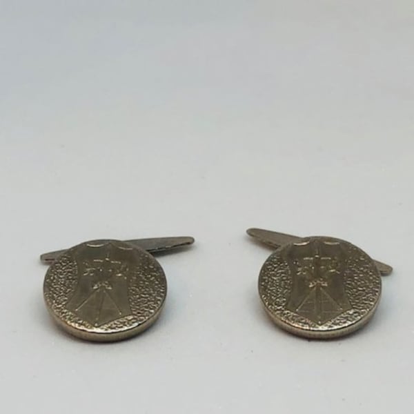 Vintage Silver Tone Coat of Arms Cuff Links