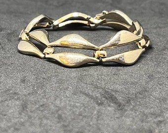 Vintage Monet Large Silver Tone Link Bracelet