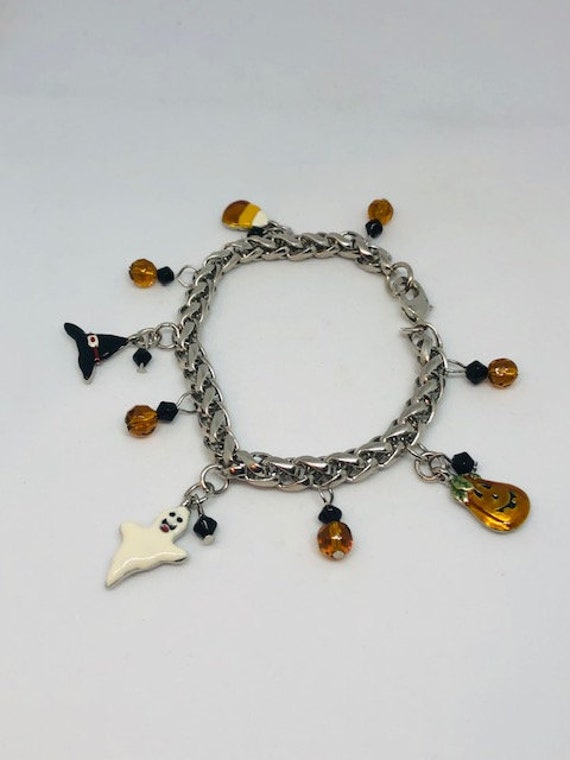 Harry Potter Black Charm Bracelet with 3 x Charms & Spell Beads