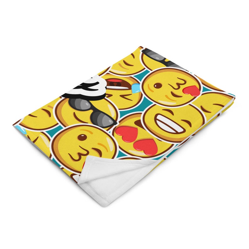 Personalized Emoji Throw Blanket Personnalisable Emoji Blanket Gift for Him or Gift for Her Kids