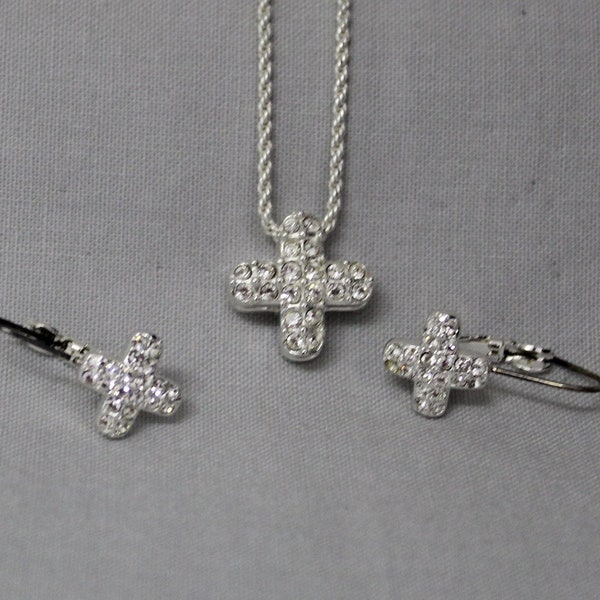 Vonelle Cross Necklace & Earrings Set