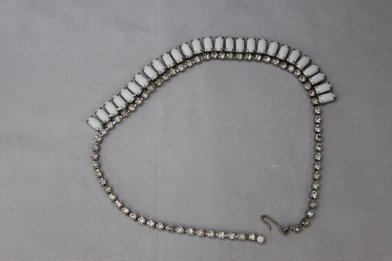 White Milk Glass Necklace - image 6