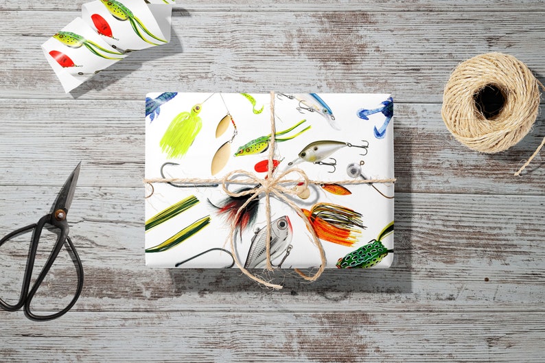 30 x 15/' Long FREE US SHIPPING 37.5 Square Feet Fishing Lure Gift Wrap