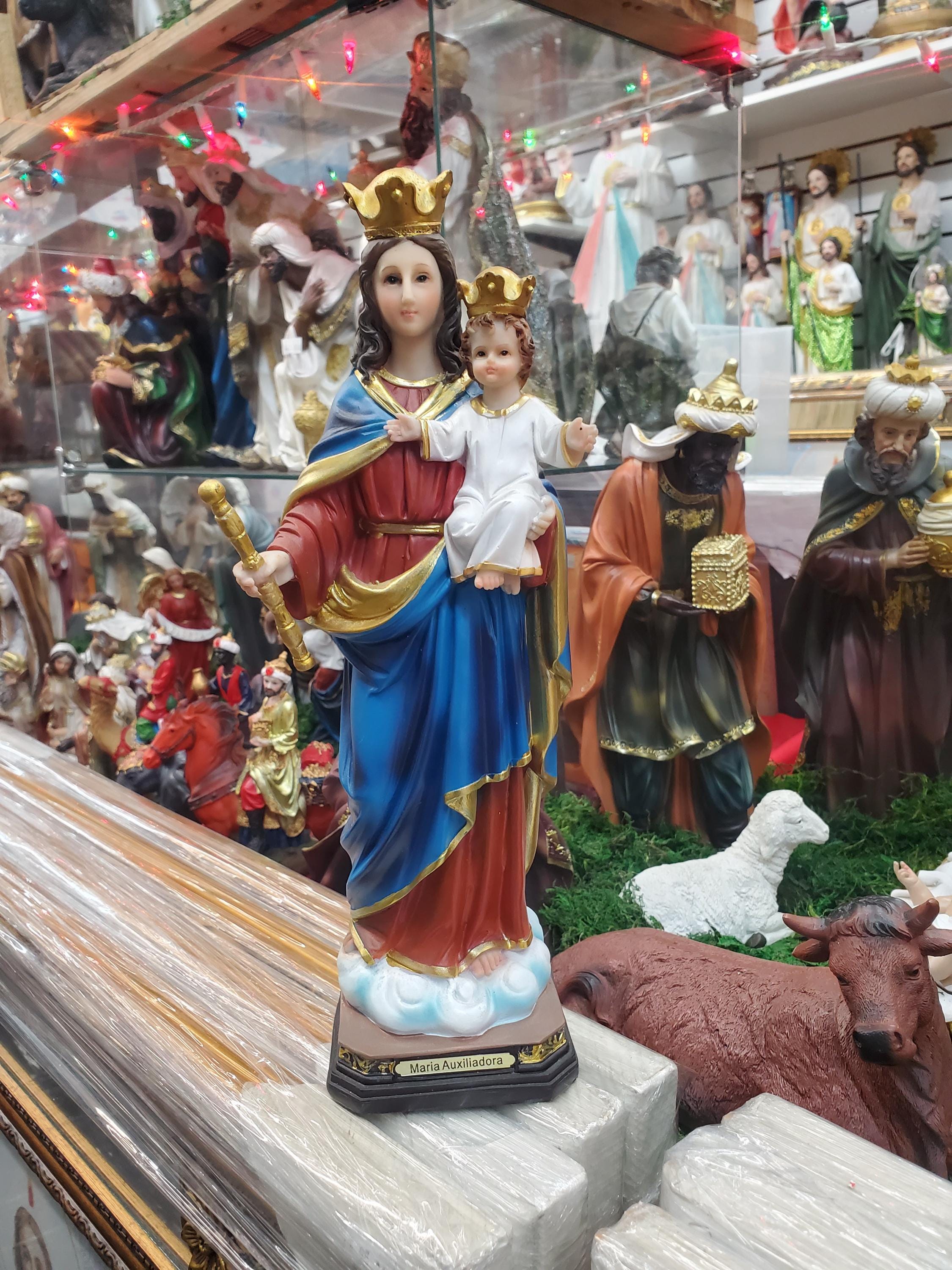Maria Auxiliadora 12" Statue No.25031 Saint Religion Mary Help of Christians