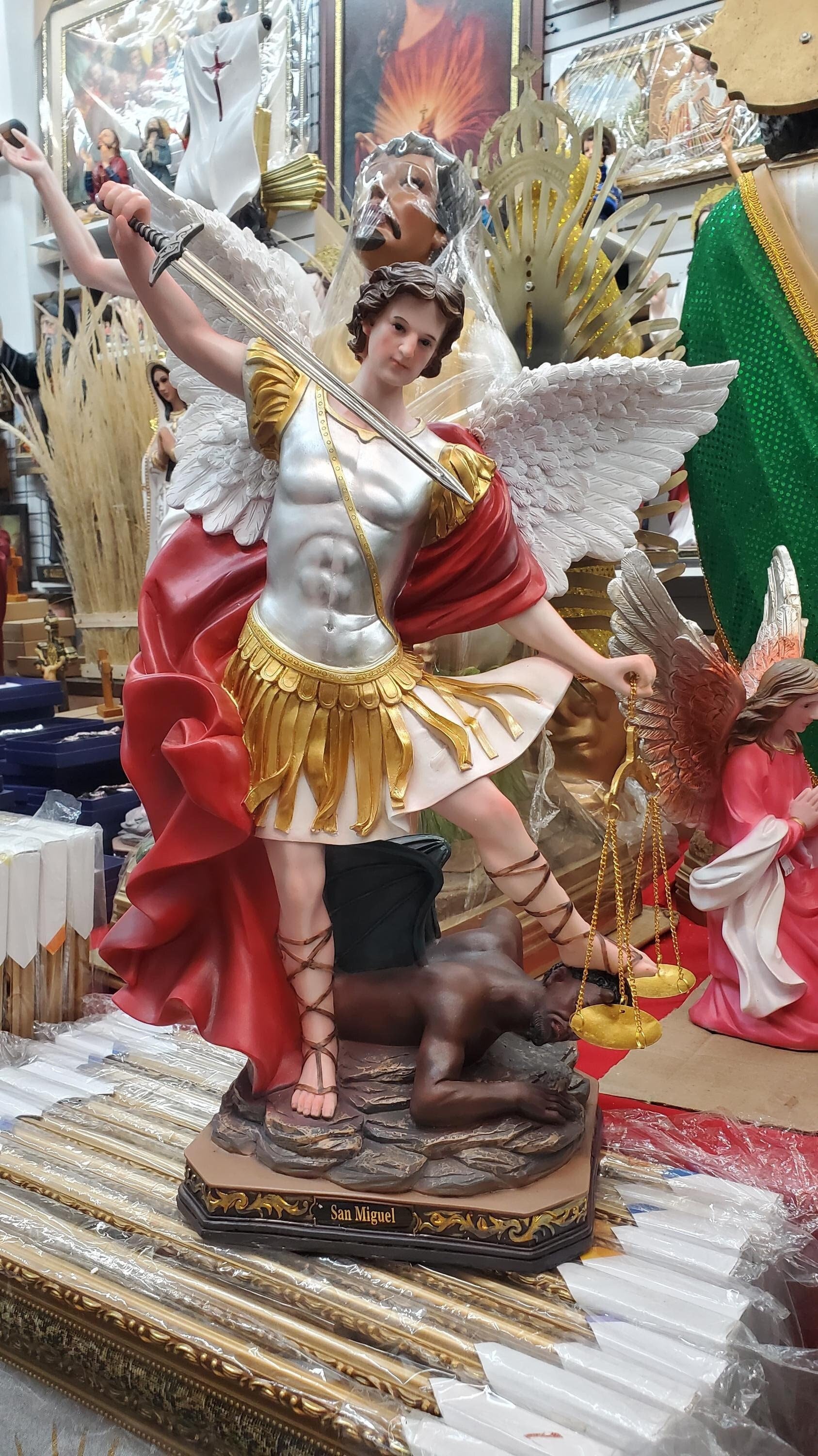 26 inch Statue San Miguel Santo SAINT MICHAEL ARCHANGEL with scales and removable sword Angel vs devil