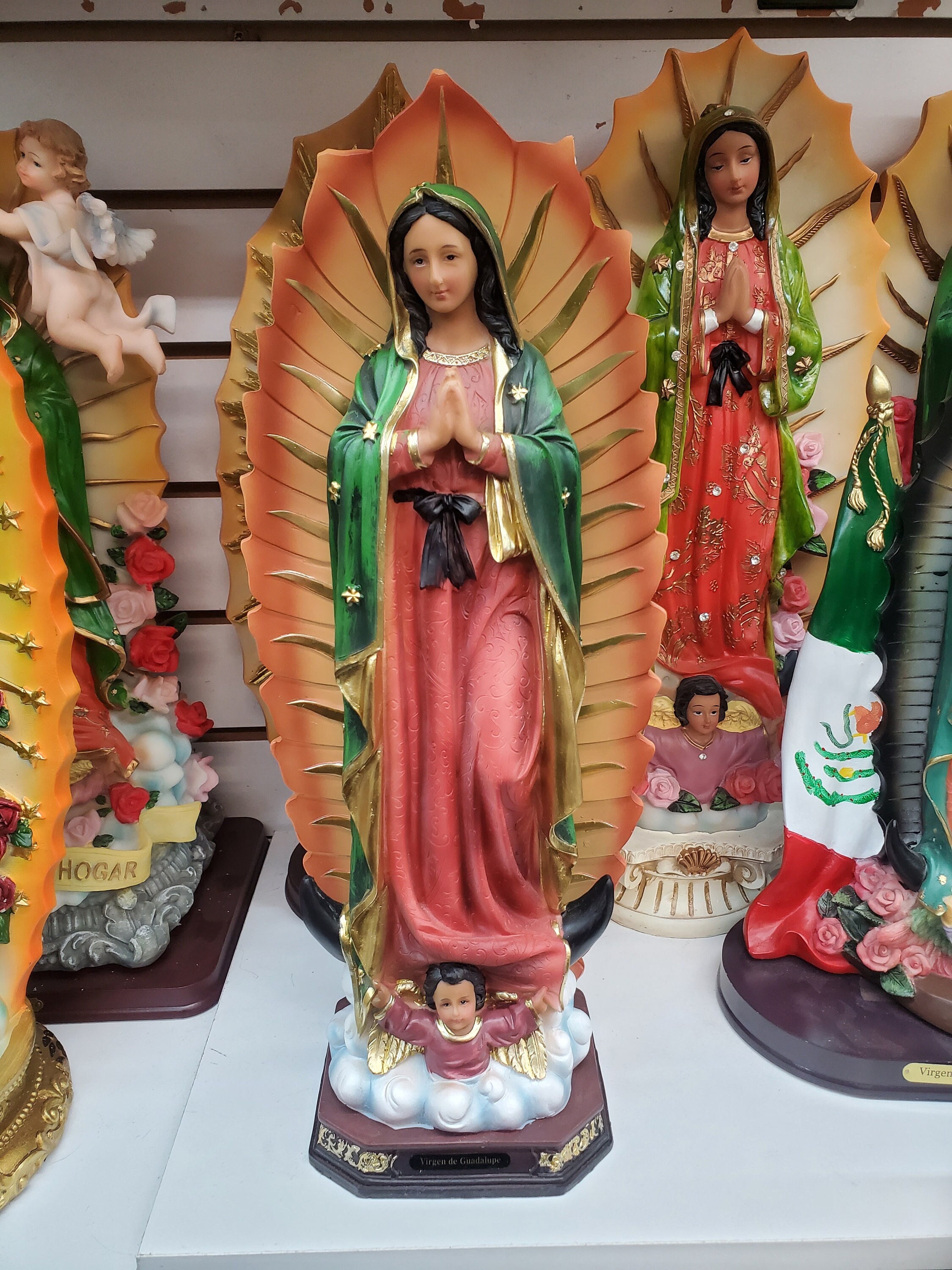 Statue De La Vierge De Guadalupe En Acrylique - Décoration Maison Et Jardin (30x17 Cm) - 3