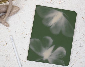 Psychedelic Butterfly iPad Case with Pencil Holder Cover for iPad 11/10/9/8 Gen 2025 A16 M3 Air 7/6/5th 13/11 inch iPad Pro 12.9" M4, Mini 6