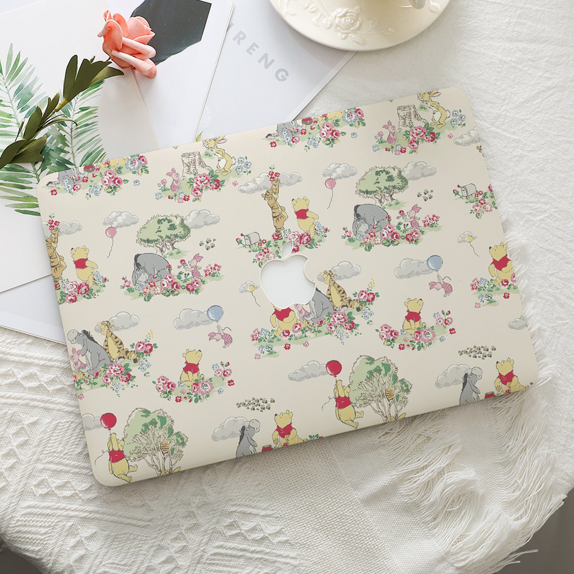 Süße Winnie Pooh Ästhetische Macbook Hard Case Laptop Hülle für 2025 Macbook Air 15/13/11 Zoll A3240 Macbook Pro 13/14/15/16 2024 M4 M3 M2 M1