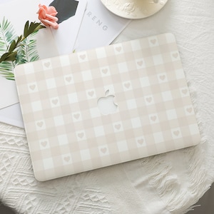2025 2024 New Basic Plaid Love Cute MacBook Case for MacBook Air 15/13/11 MacBook Pro 16/15/14/13 Inch M2 M3 M4 Hard Protective Laptop Cover