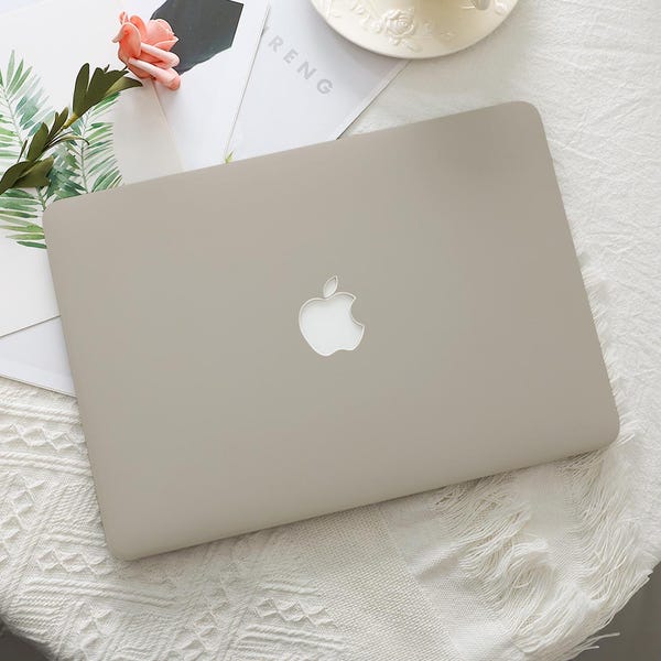Oatmeal Warm Grey Solid Color Macbook Protective Hard Case Laptop Cover for 2026 Neo 13 M5 Air 15/13/11 Mac Pro 16/14 inch A3434 M4 M3 M2 M1
