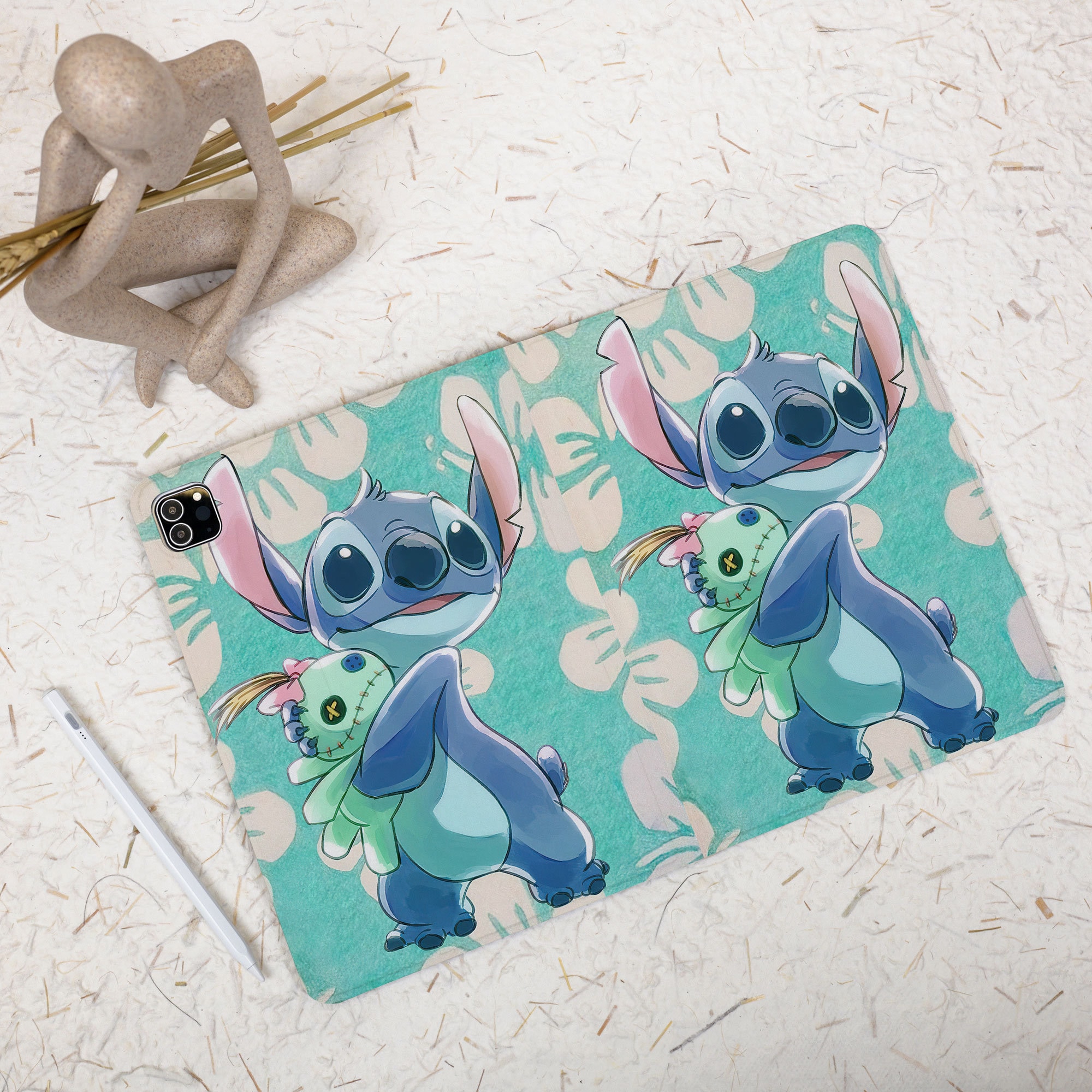 iPadアクセサリー PUFFY BOOKCLUB pillow iPad case blue Flippy Cubby - Tablet Pillow Stand and iPad Holder for Lap