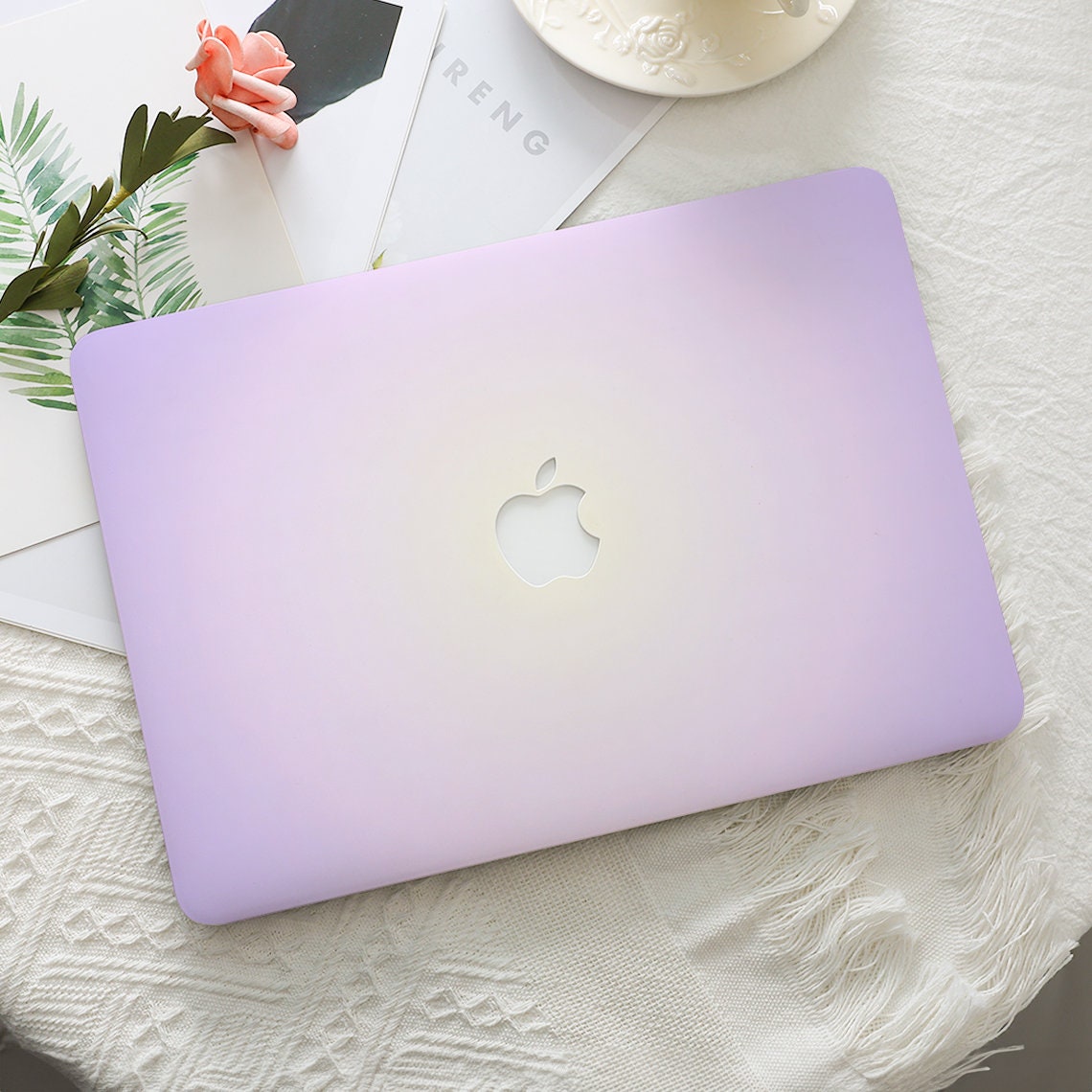 MacBook AirA2337カバージャンク Island Girl - Macbook Case