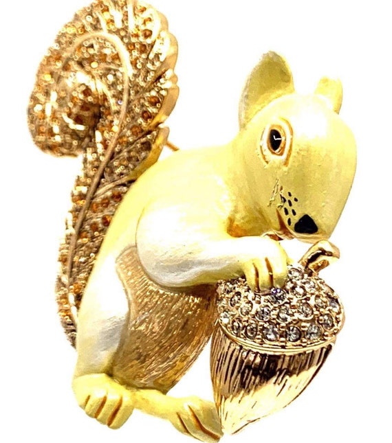 スワロフスキークリスタルをあしらったゴールドメッキのリス