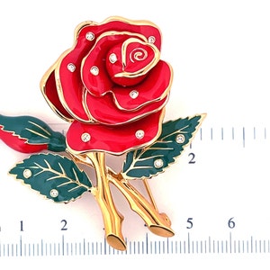 Broche rose plaquée or Art Déco émail peint à la main avec cristaux swarovski image 3