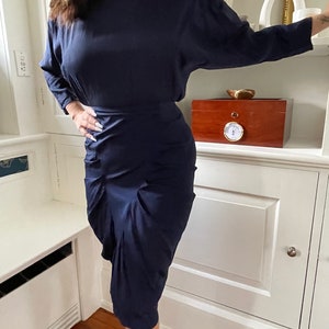 Vintage navy blue dress dolman “batwing” sleeved below-the-knee ruched skirt