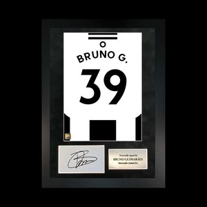 Bruno Guimarães | Handgesigneerde posterlijst shirt achterkant met certificaat