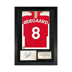 Martin Ødegaard 23/24 | Handsigniertes Shirt Back Poster Frame W/ COA