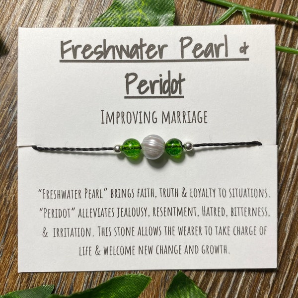 Freshwater Pearl and Peridot adjustable bracelet, freshwater pearl and peridot improving marriage bracelet, holistic jewelry, gemstone