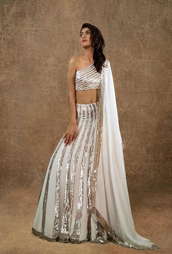 Crop top lehenga for best sale reception