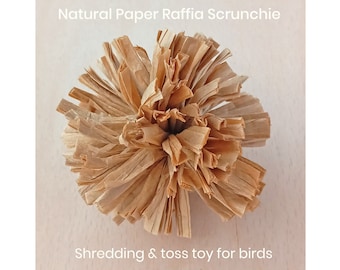 Natural Paper Raffia Scrunchie Pom Balls Safe Shredding Throw Play Toy for Parrots Parakeets Cockatoos Cockatiels Budgies Canaries Doves