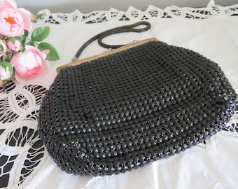 1970s Glomesh Black Mesh Evening Purse, Bar Clasp & Serpentine Chain, Disco Glam Accessories