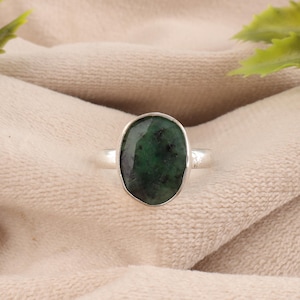 Natuurlijke smaragdring, massief 925 sterlingzilveren ring, echte smaragdgroene statementring, handgemaakte ring, cadeau voor haar, kerstcadeaus