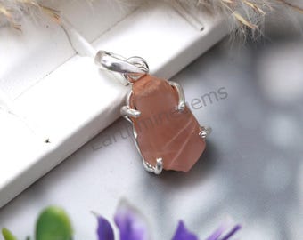 Raw Peach Moonstone Pendant, 925 sterling silver, Healing Crystal Moonstone Jewelry, Dainty Crystal Necklace, Birthday Gift