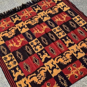 2.6 yd Indonesian handwoven ikat fabric wall hanging, ethnic hand dyed fabric, tribal textile art, tapestry blanket throw, sarong, bedspread