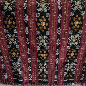 2.6 yd Indonesian handwoven ikat fabric, ethnic hand dyed dressmaking fabric, sarong, 100% cotton throw blanket couch, tapestry, upholstery