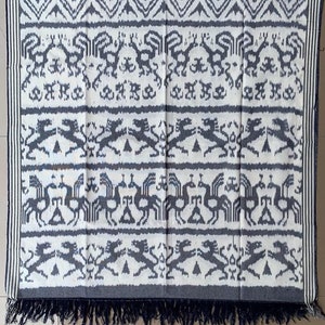 2.6 yd Indonesian handwoven ikat fabric wall hanging, ethnic hand dyed fabric, tribal textile art, tapestry blanket throw, sarong, bedspread