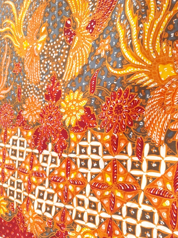 2.57 Yd Handwritten Batik Tulis LASEM - BURUNG HONG (phoenix 2.57 Yd Handwritten Batik Tulis LASEM - BURUNG HONG (phoenix