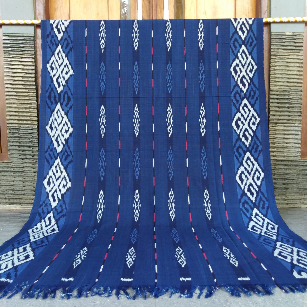 Khadi blanket price sale