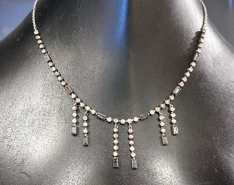 Collier Vintage Années 60/70 En Perles De Pâte De Verre Multicolores - Longueur Mi-longue, Occasion