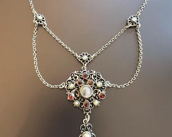 美しいオーストリア・ハンガリー産シルバー天然赤珊瑚パール